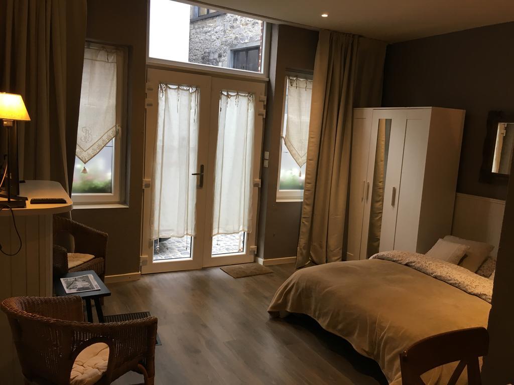 Studio Et Appartement La Tete En L'Air Durbuy Zewnętrze zdjęcie